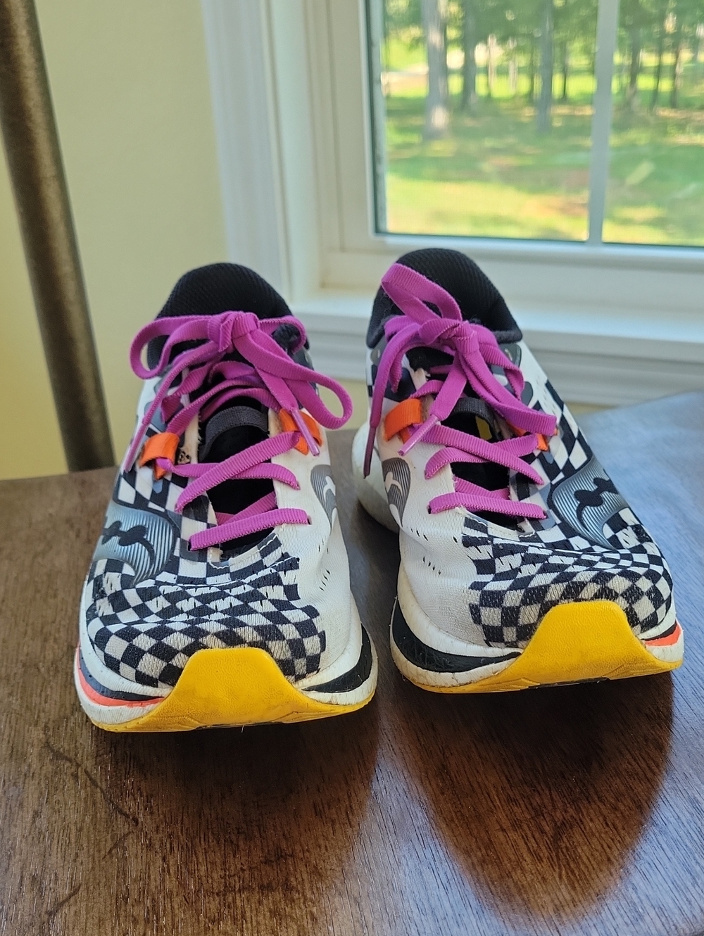 Saucony Womens Endorphin Pro 2 Size 7 Running Shoes Sneakers - Picture 2 of 10